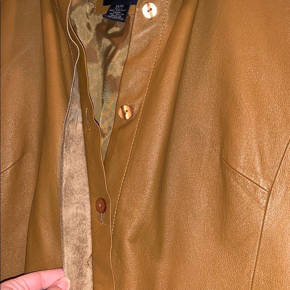 Beautiful leather jacket ! - Picture 2 of 4